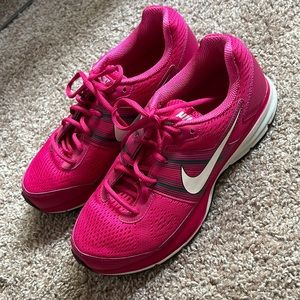 Nike Pegasus 29 size 10 in Pink! Like new!